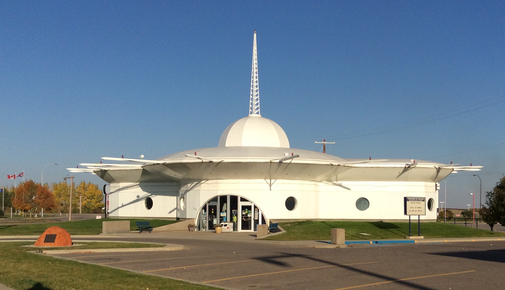 Vulcan Tourism & Trek Station, Alberta BC